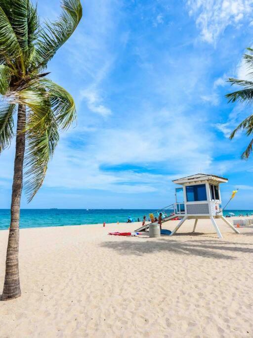 Monroe Mansion Villa Fort Lauderdale Bagian luar foto